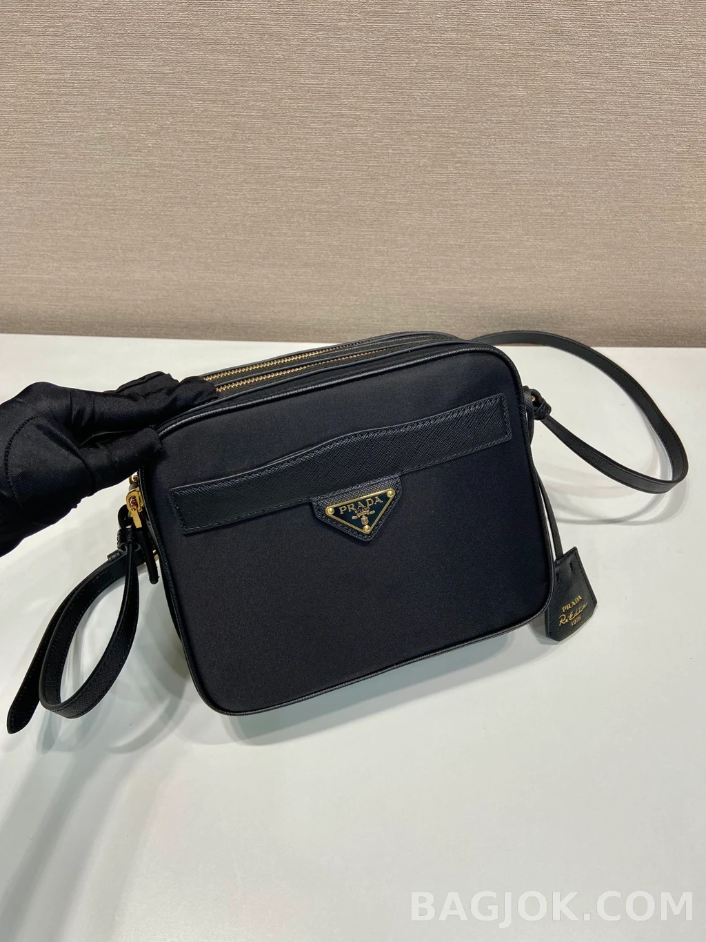 프라다 Prada 나일론X사피아노 숄더백 상세 이미지