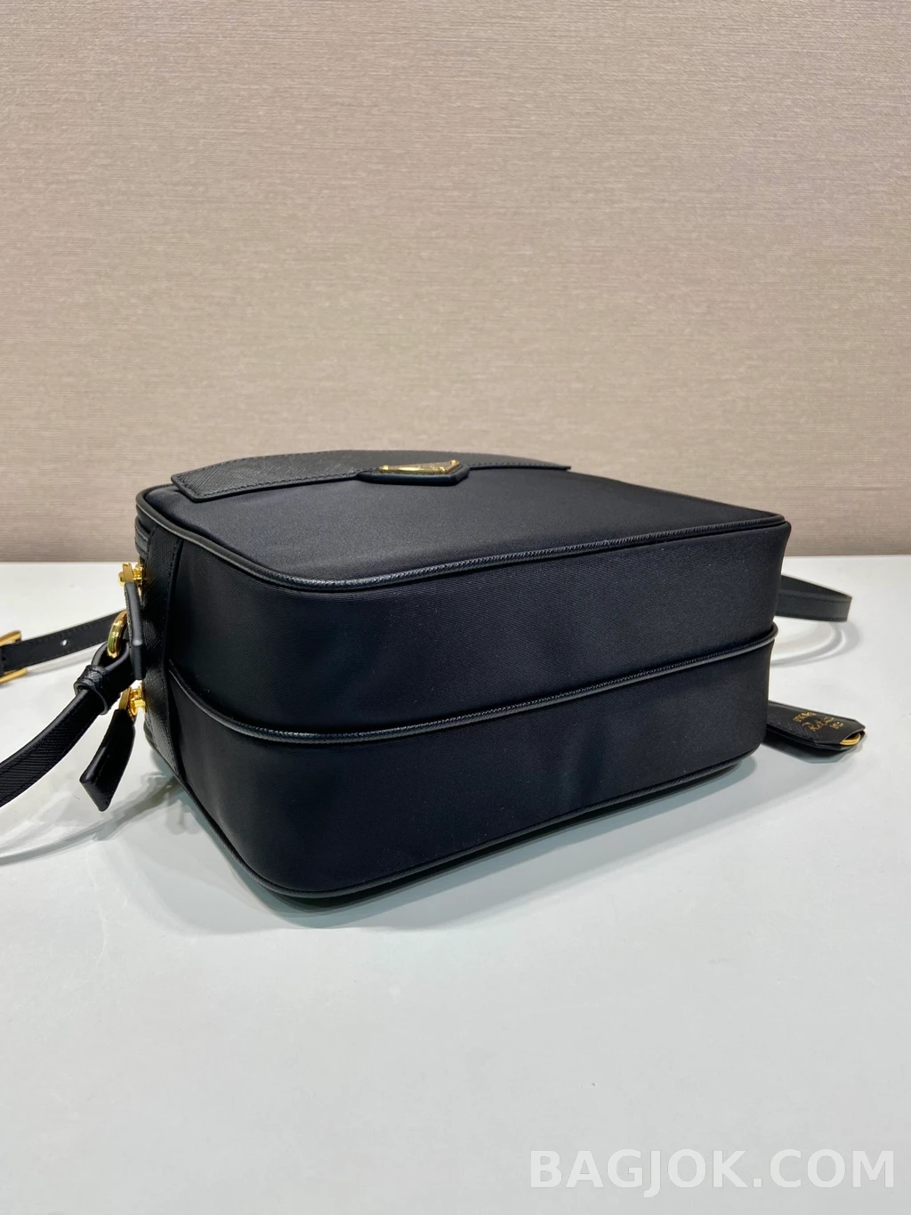 프라다 Prada 나일론X사피아노 숄더백 상세 이미지