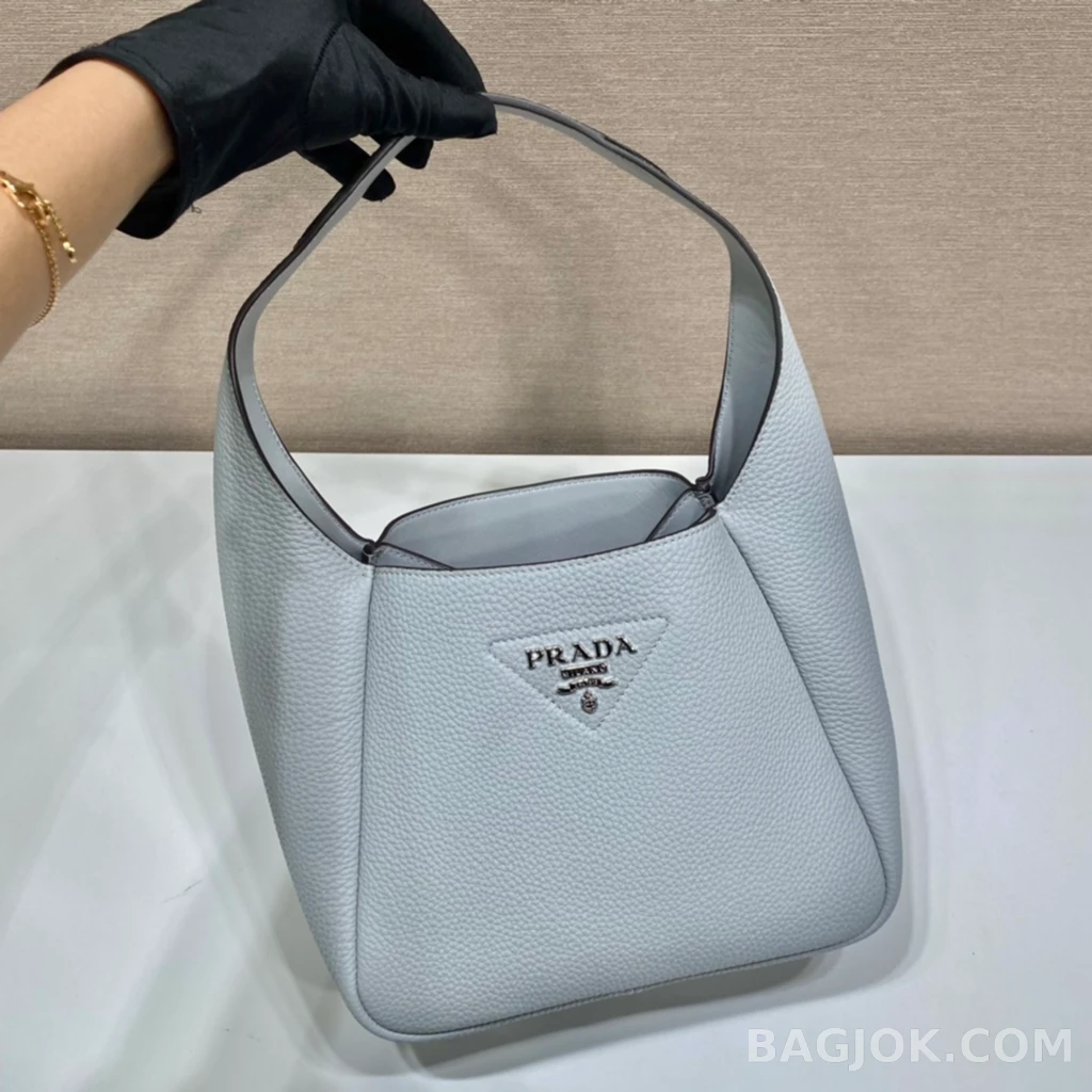 프라다 Prada 미니 버킷백 램스킨 상세 이미지