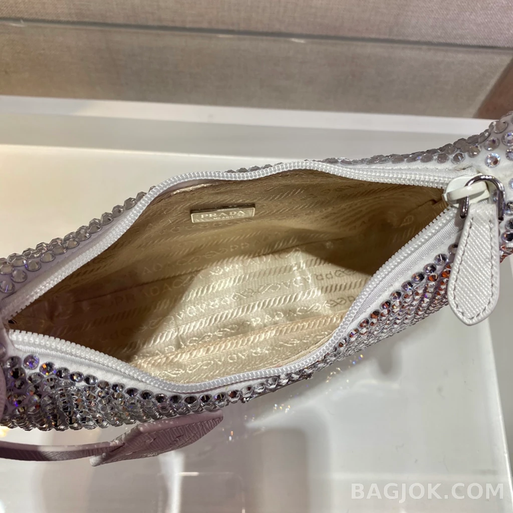프라다 Prada 크리스탈 메쉬 호보백 상세 이미지