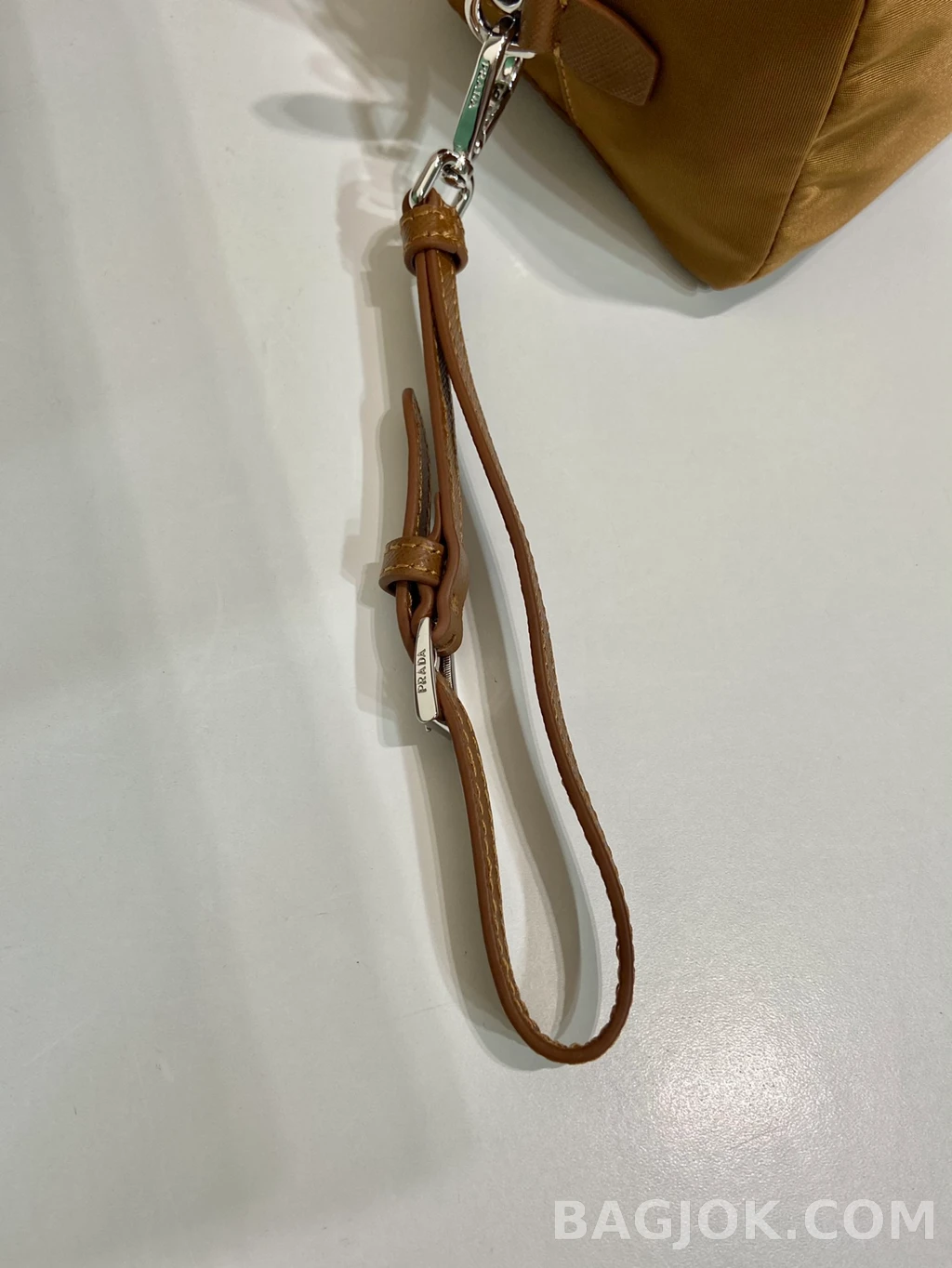 프라다 Prada 나일론 유니섹스 클러치백 상세 이미지