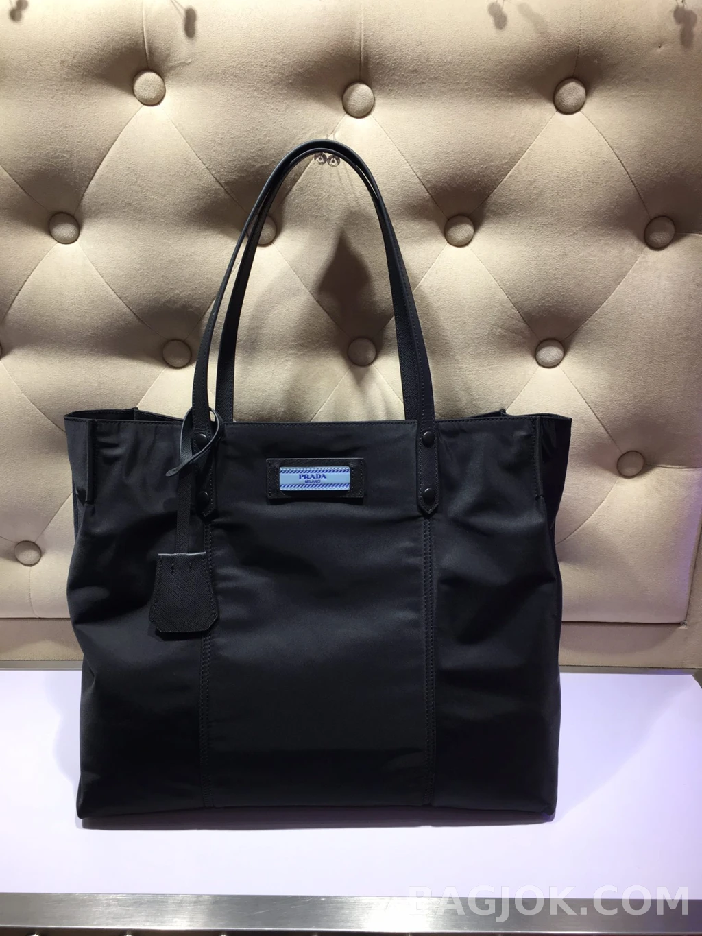 프라다 Prada 나일론 쇼퍼백 상세 이미지