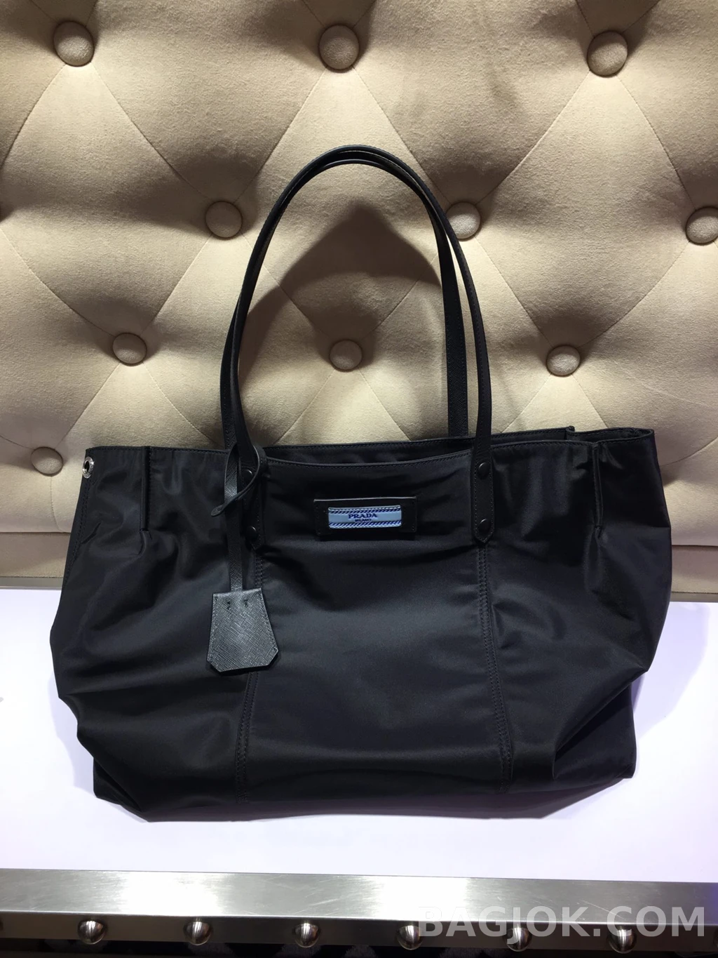 프라다 Prada 나일론 쇼퍼백 상세 이미지