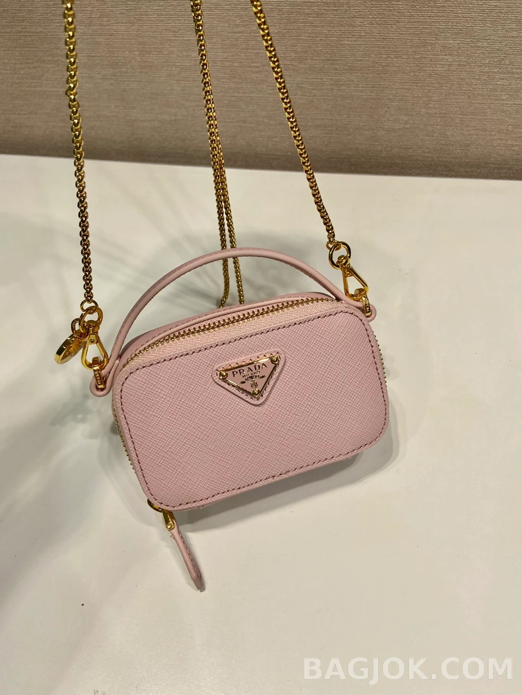 프라다 Prada 사피아노 미니 체인 크로스백 상세 이미지