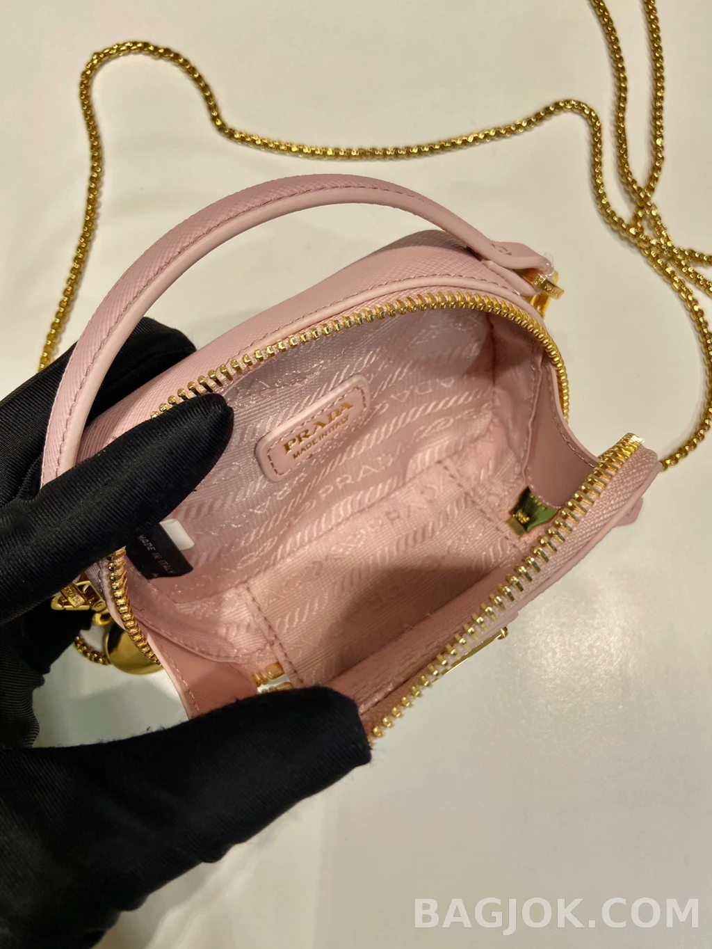 프라다 Prada 사피아노 미니 체인 크로스백 상세 이미지