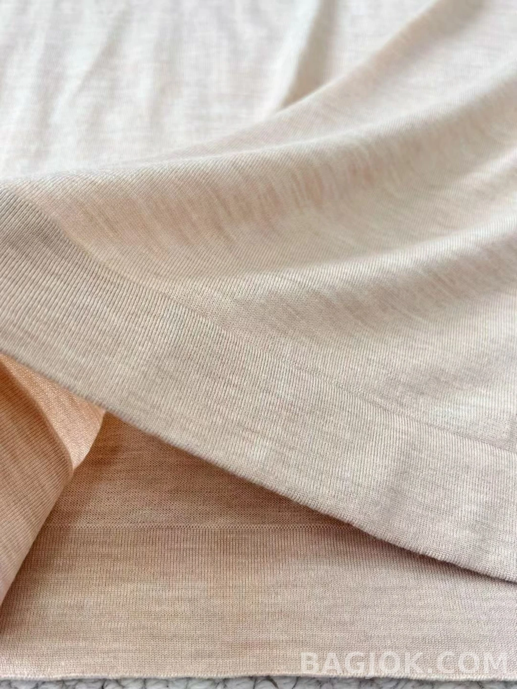 로로피아나 Loro Piana 헨리넥 니트 반팔 상세 이미지
