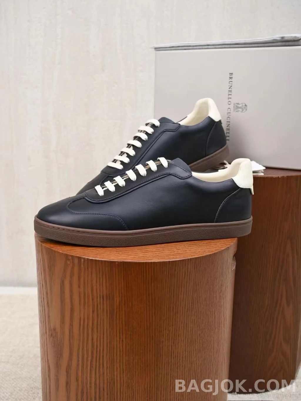 브루넬로 쿠치넬리 Brunello Cucinelli 레더 스니커즈 상세 이미지