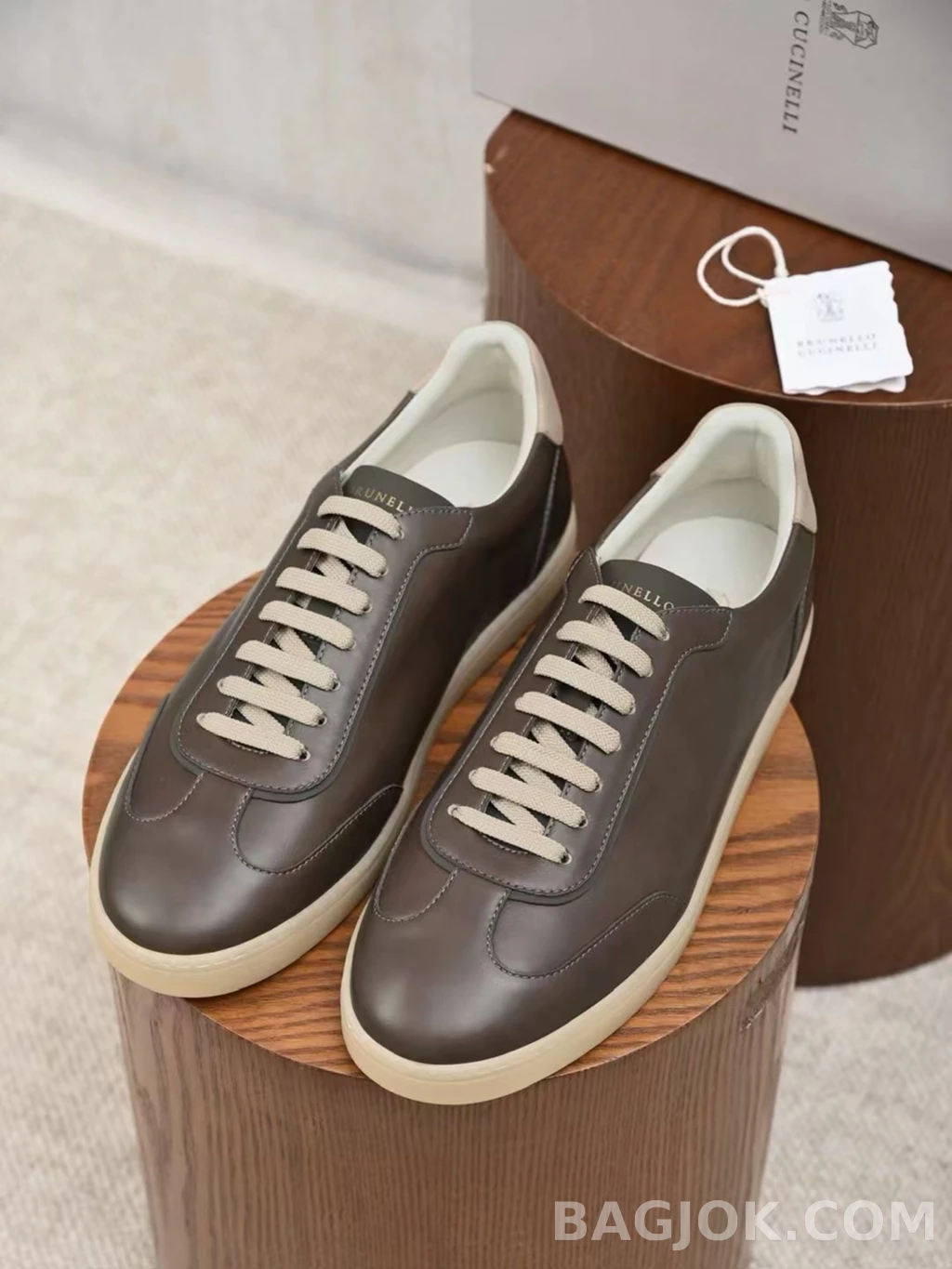 브루넬로 쿠치넬리 Brunello Cucinelli 레더 스니커즈 상세 이미지