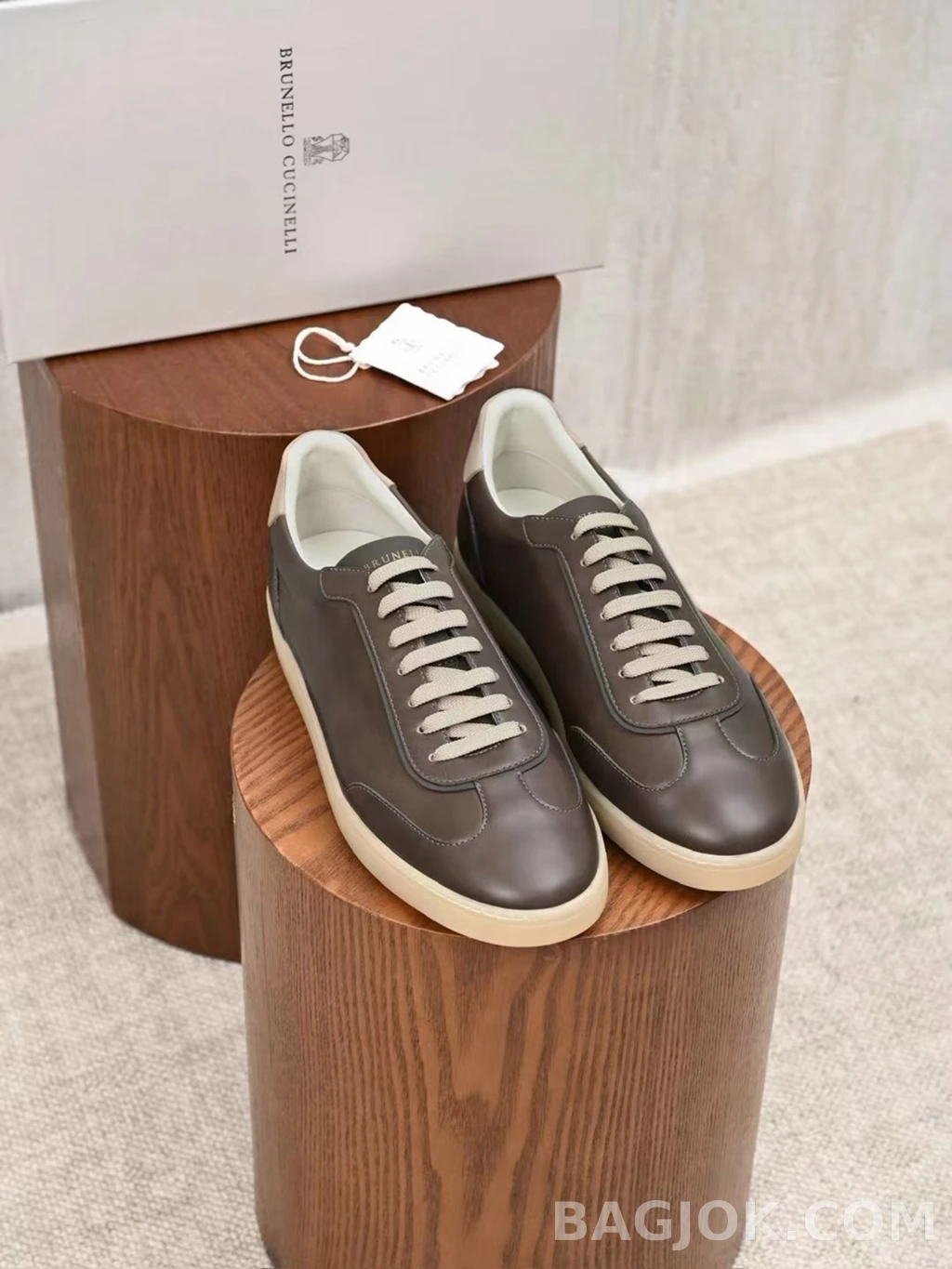 브루넬로 쿠치넬리 Brunello Cucinelli 레더 스니커즈 상세 이미지