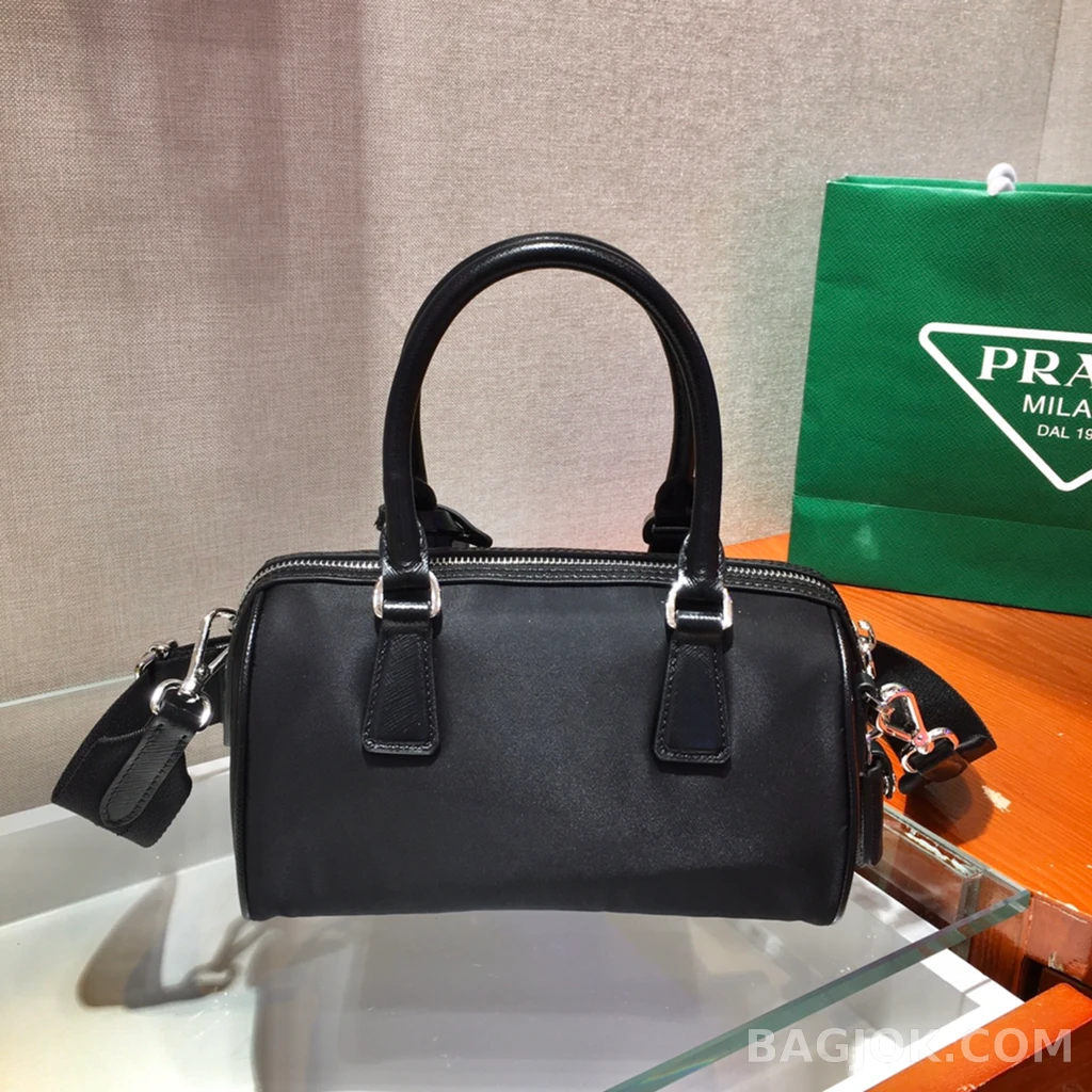 프라다 Prada 하이퍼 리브스 보스턴백 3in1 상세 이미지