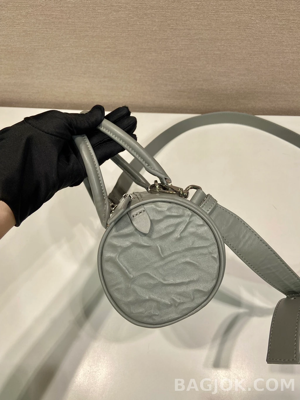 프라다 Prada 리에디션 2002 레더 미니 보스턴백 상세 이미지