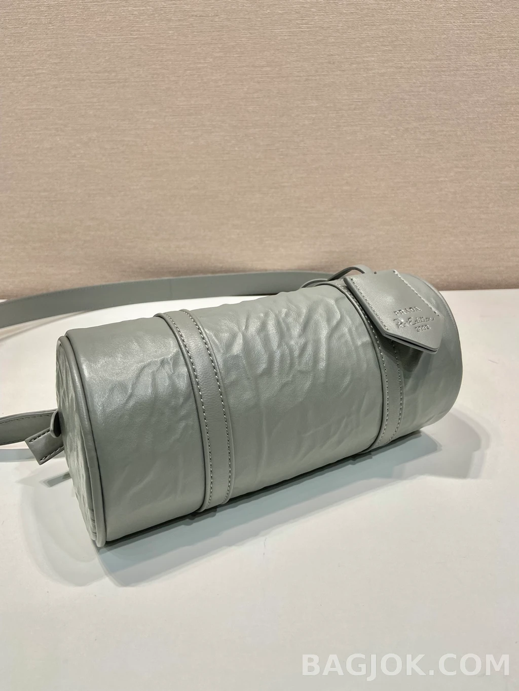 프라다 Prada 리에디션 2002 레더 미니 보스턴백 상세 이미지