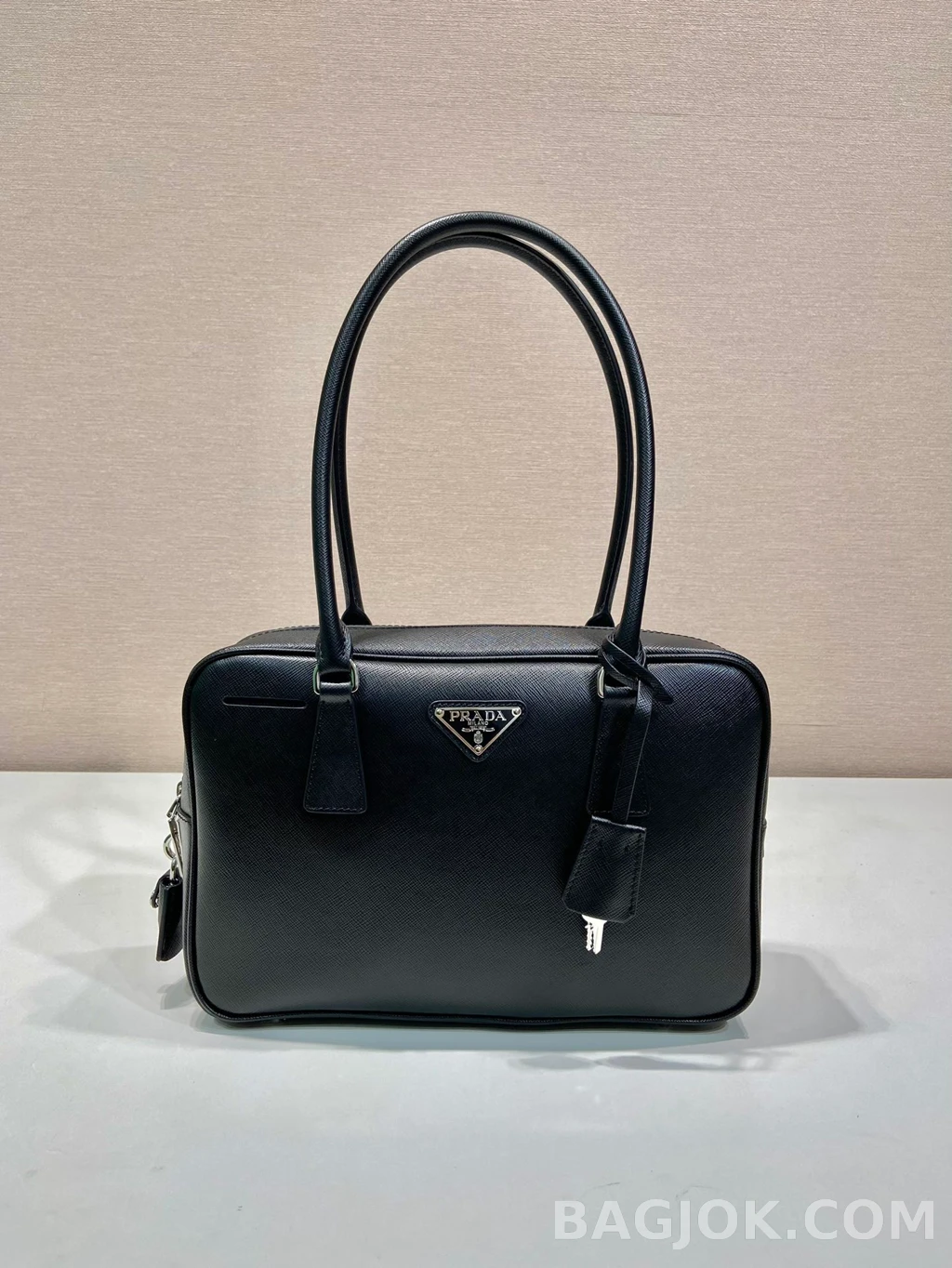 프라다 Prada 사피아노 빈티지 롱핸들 숄더백 상세 이미지