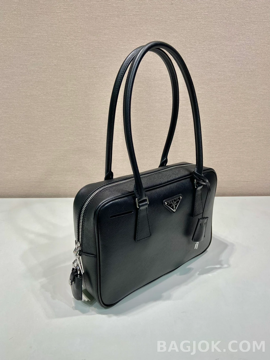 프라다 Prada 사피아노 빈티지 롱핸들 숄더백 상세 이미지