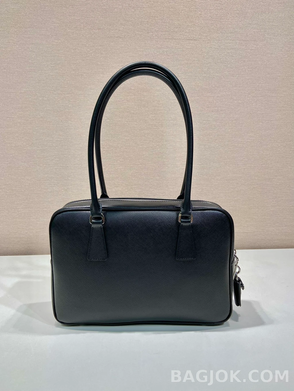 프라다 Prada 사피아노 빈티지 롱핸들 숄더백 상세 이미지
