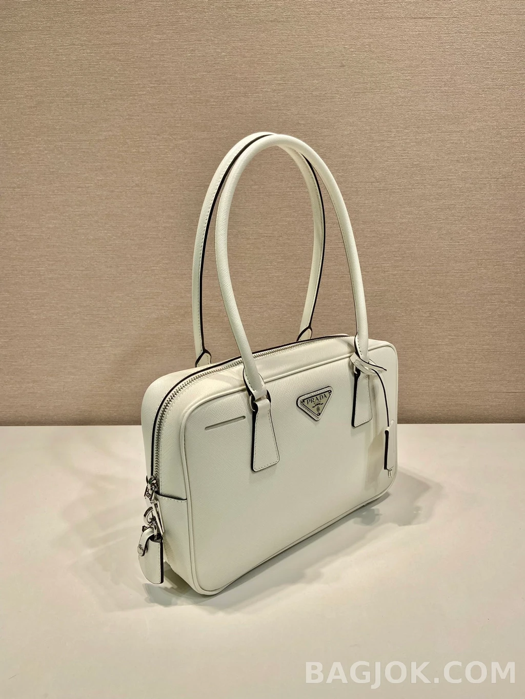 프라다 Prada 사피아노 빈티지 롱핸들 숄더백 상세 이미지