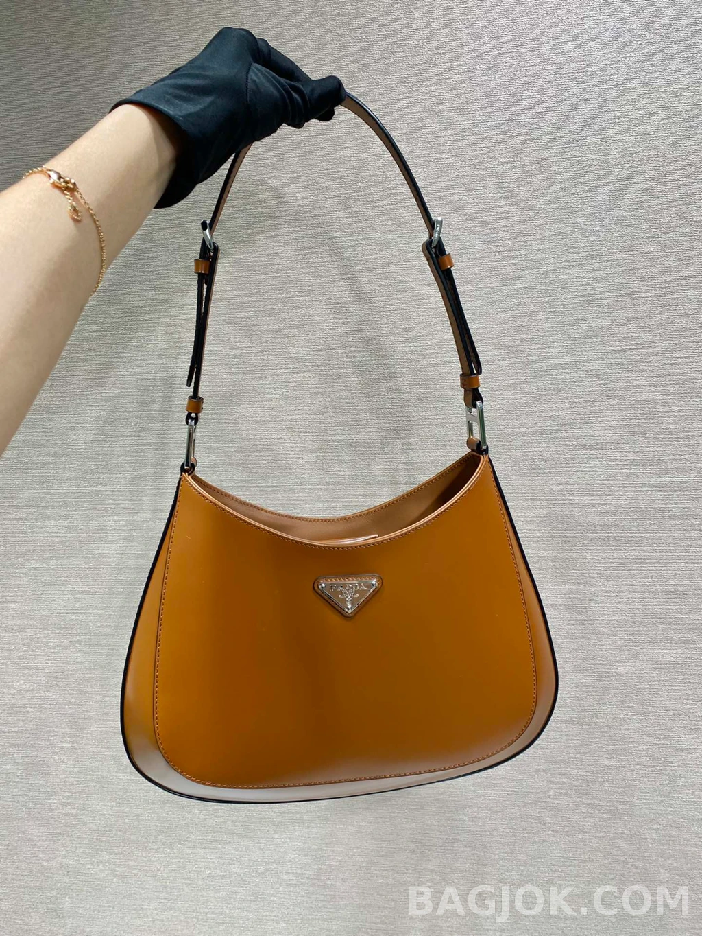 프라다 Prada 아르케 호보 숄더백 상세 이미지