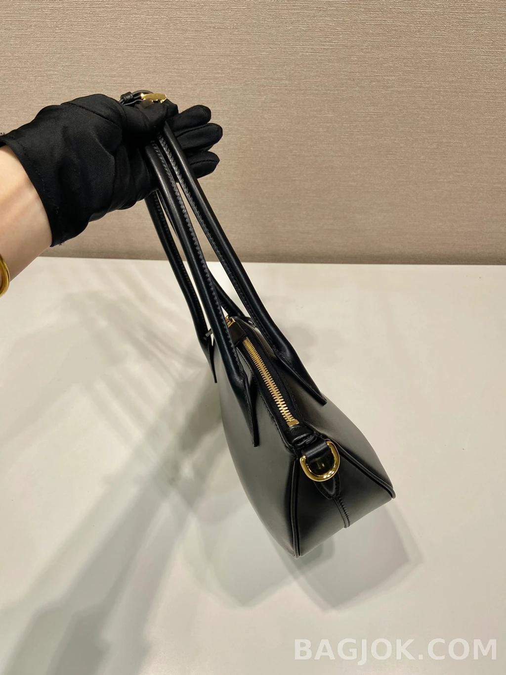 프라다 Prada 아르케 레더 롱핸들 숄더백 상세 이미지