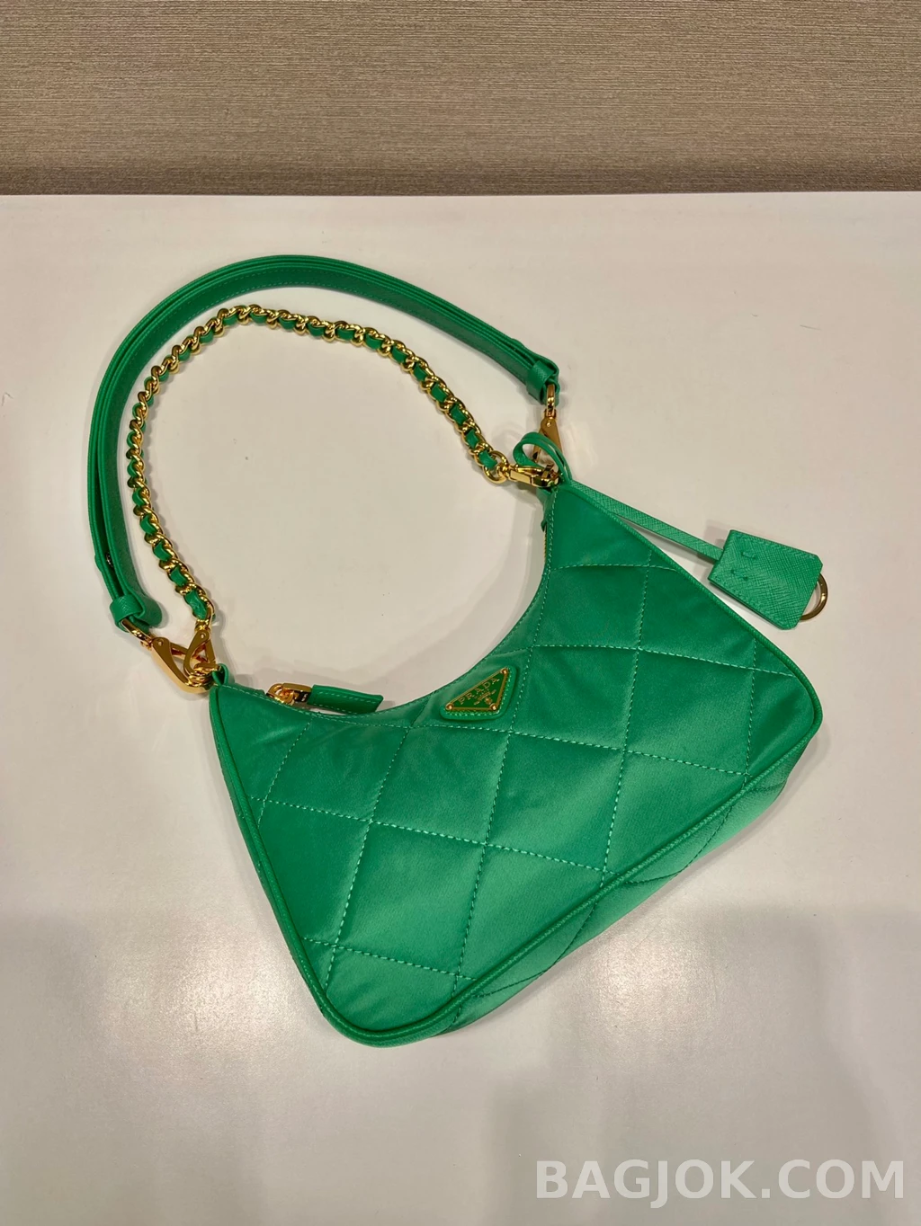 프라다 Prada 퀄팅 리나일론 나파레더 미니 숄더백 상세 이미지