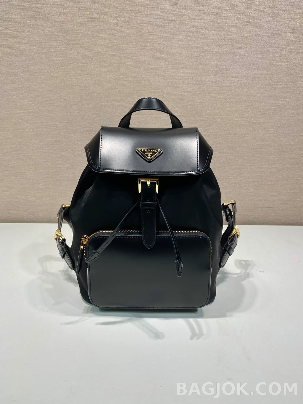 프라다 Prada 리나일론 포켓 백팩 상세 이미지