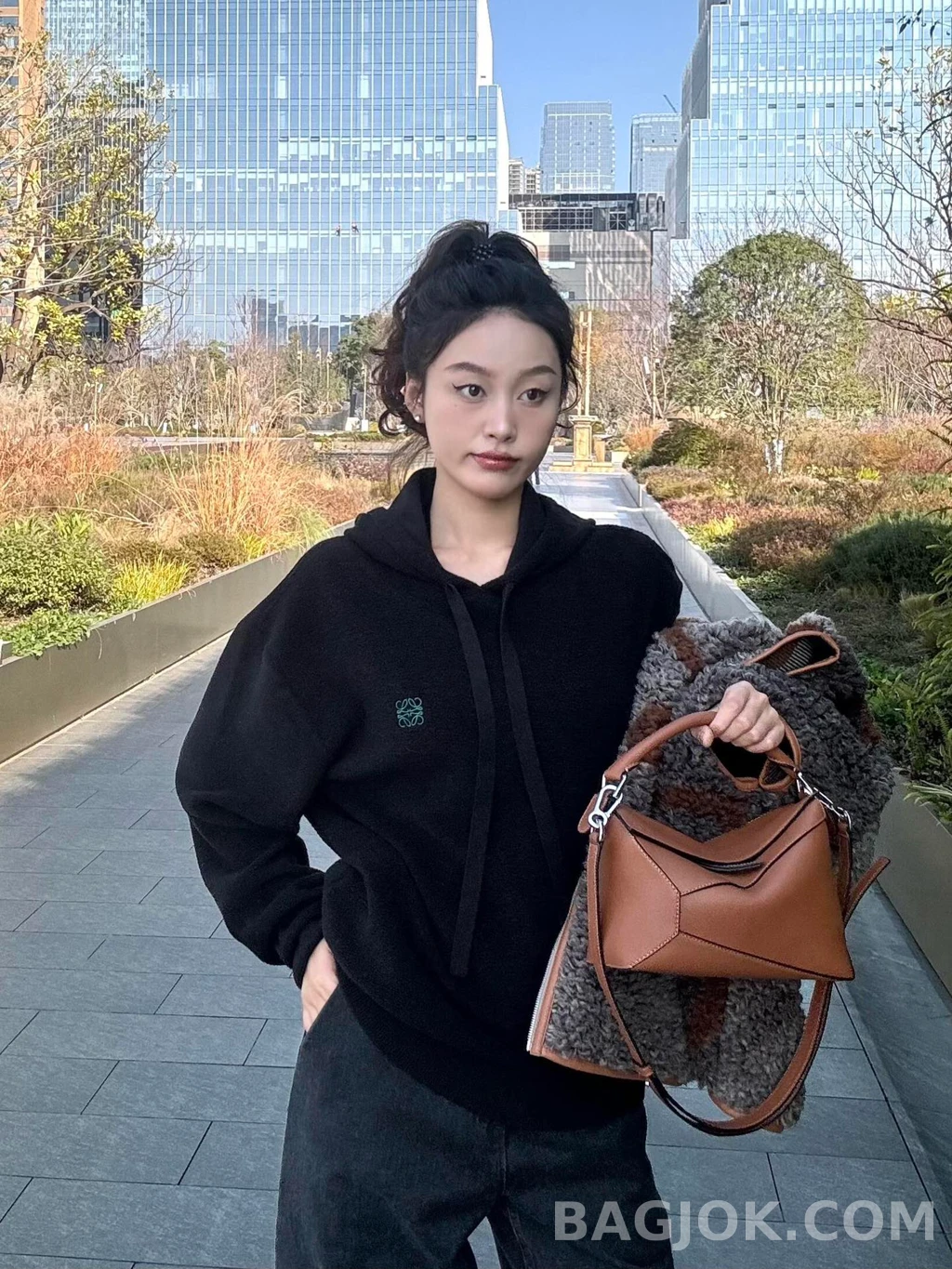 로에베 로에베 아나그램 후드 니트 상세 이미지