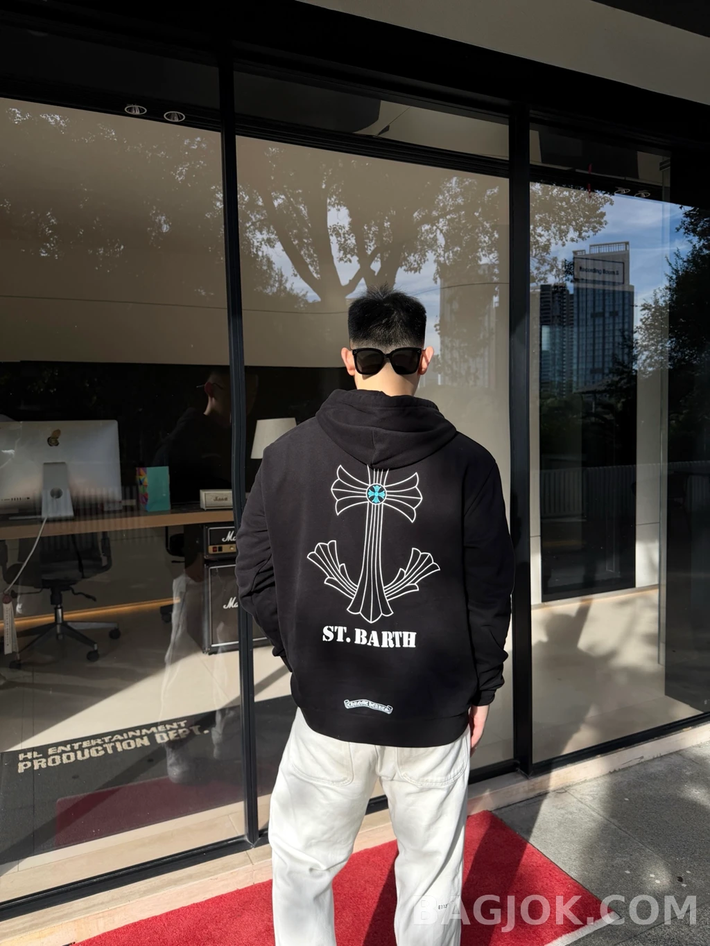 크롬하츠 크롬하츠 세인트바스 후드티 상세 이미지
