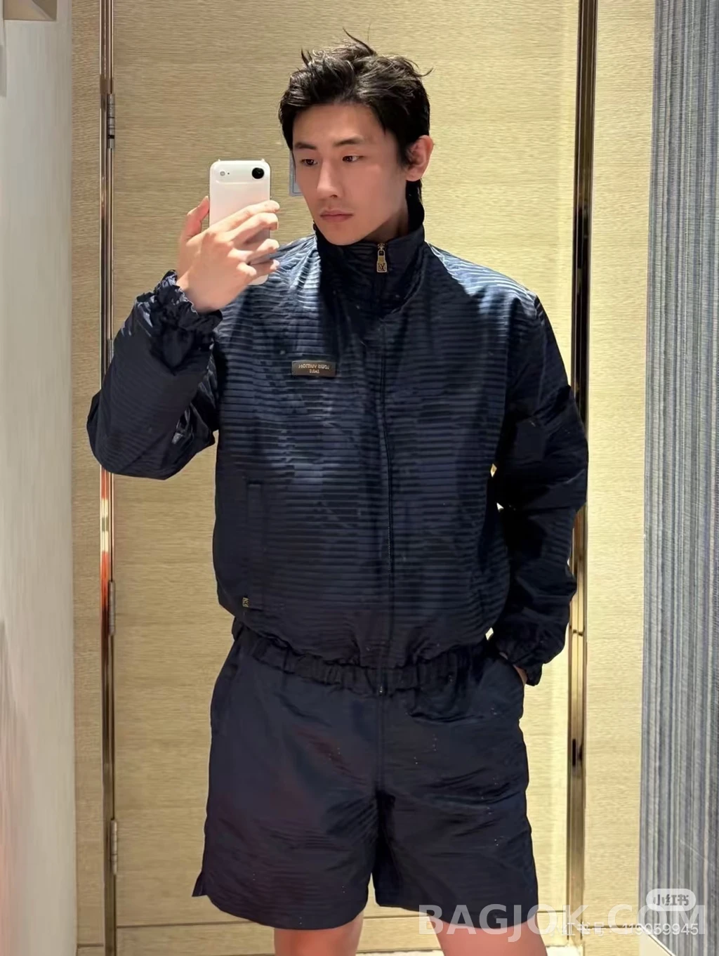 루이비통 루이비통 모노그램 원드브레이커 상세 이미지