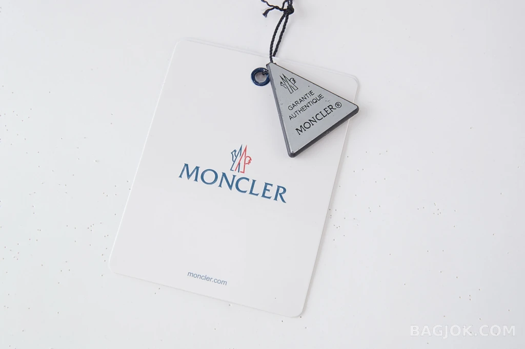몽클레어 몽클레어 아치 로고 맨투맨 상세 이미지