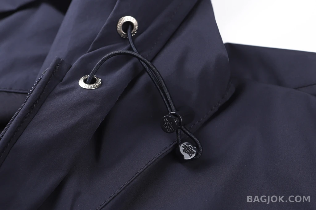 몽클레어 몽클레어 후드 레터링 바람막이 상세 이미지