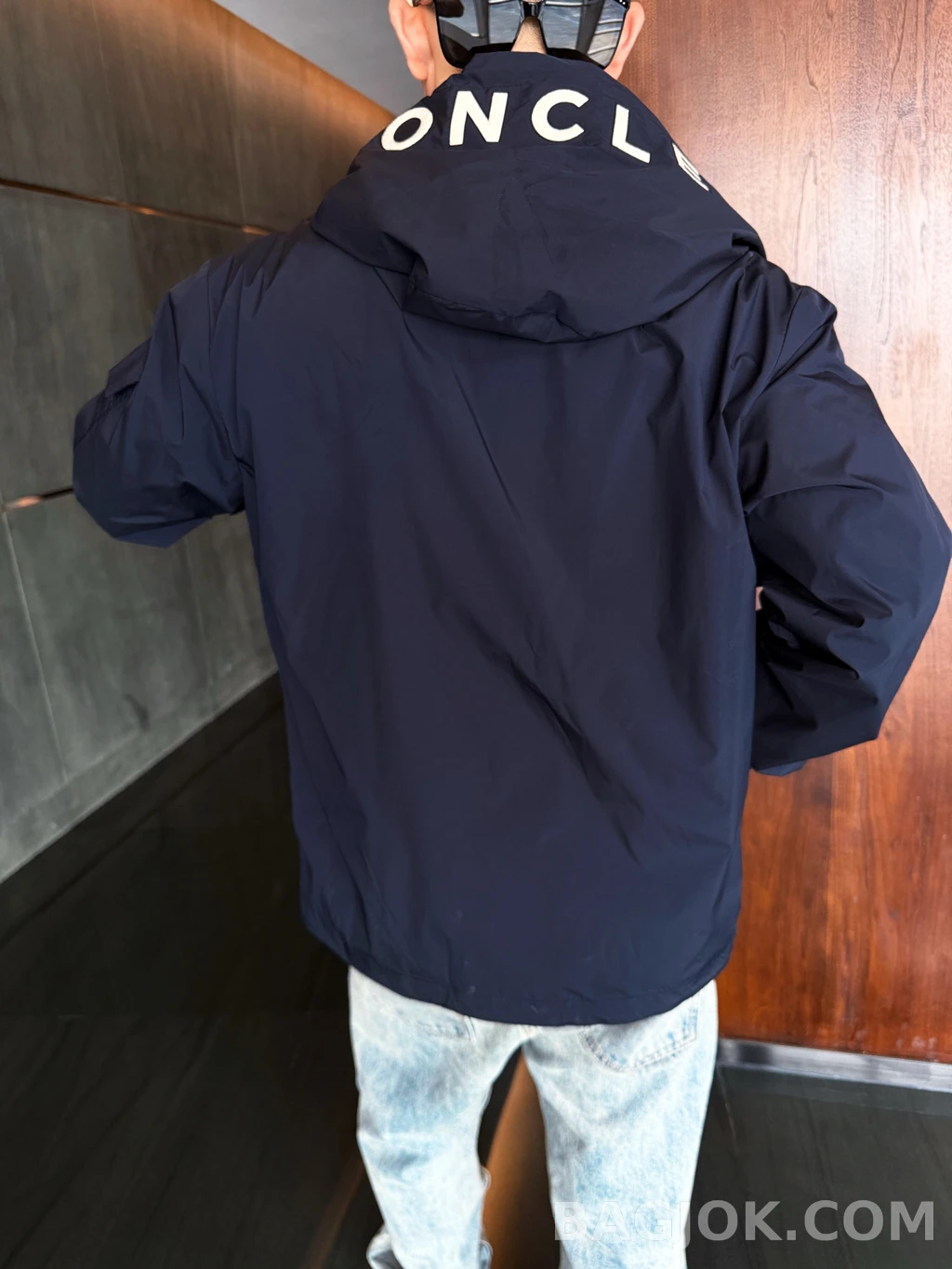 몽클레어 몽클레어 후드 레터링 바람막이 상세 이미지