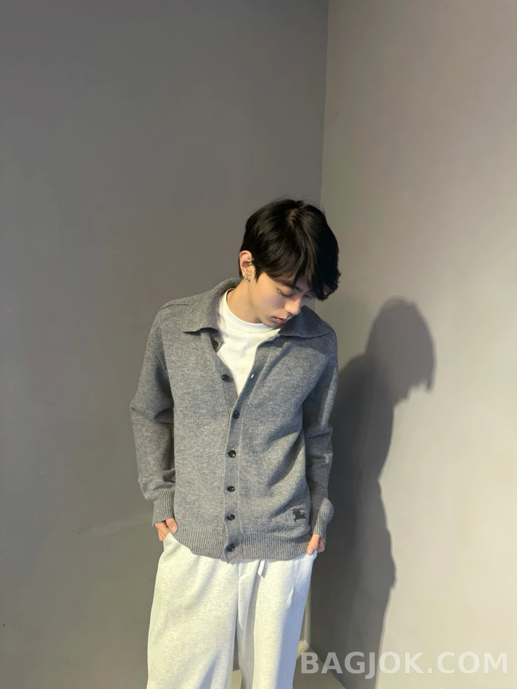 버버리 버버키 카라 니트 가디건 상세 이미지