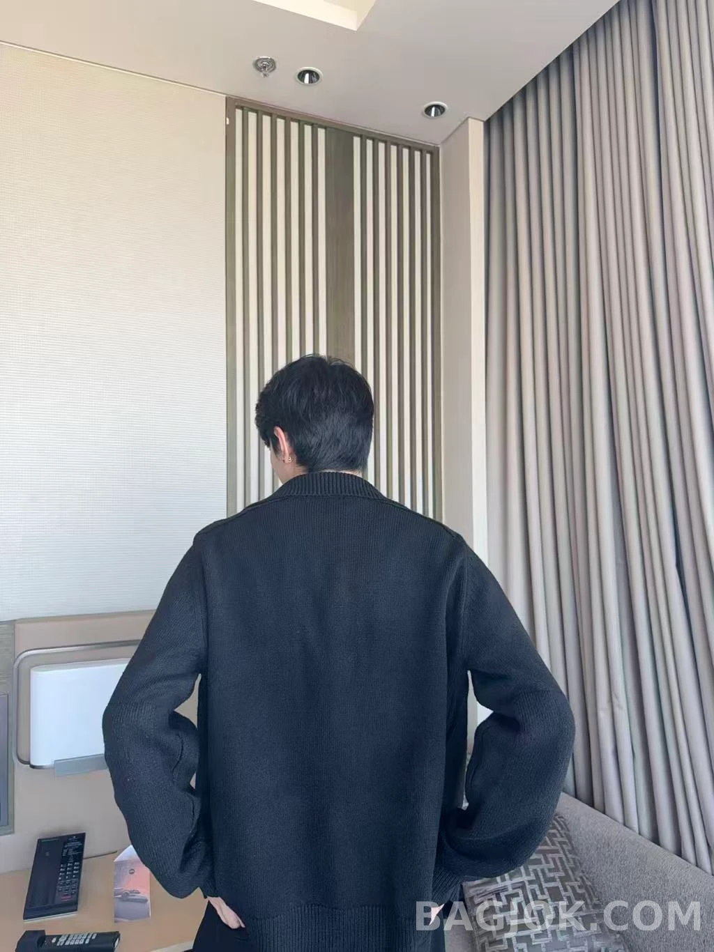 버버리 버버키 카라 니트 가디건 상세 이미지