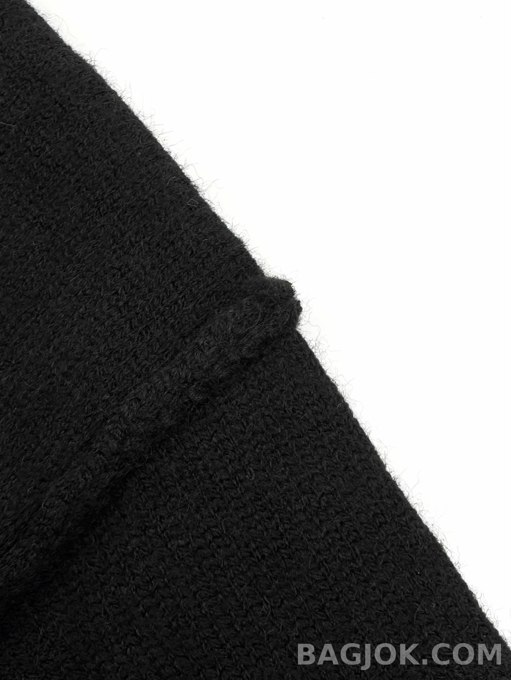 아미 아미 하트 로고  V넥 가디건 상세 이미지