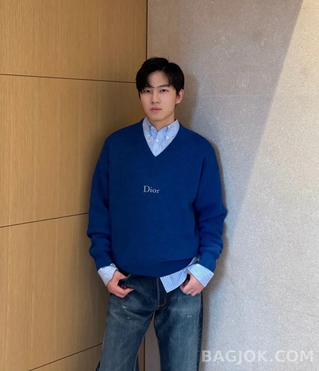 디올 디올 V넥 니트  상세 이미지