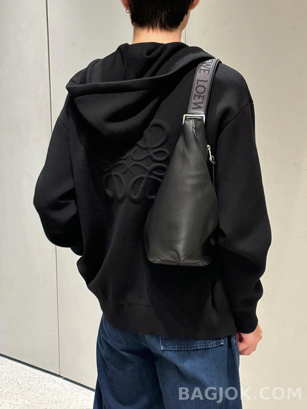 로에베 로에베 백로고 후드 집업 상세 이미지