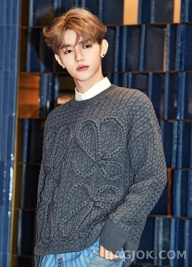 로에베 로에베 케이블 아나그램 니트 상세 이미지