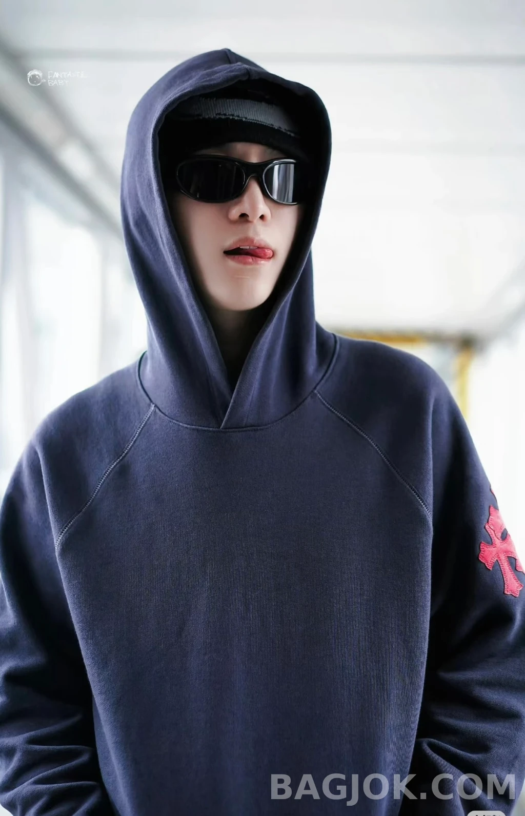 크롬하츠 크롬하츠 슬리브 크로스 후드티 상세 이미지