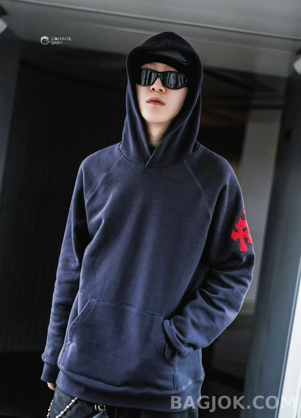 크롬하츠 크롬하츠 슬리브 크로스 후드티 상세 이미지