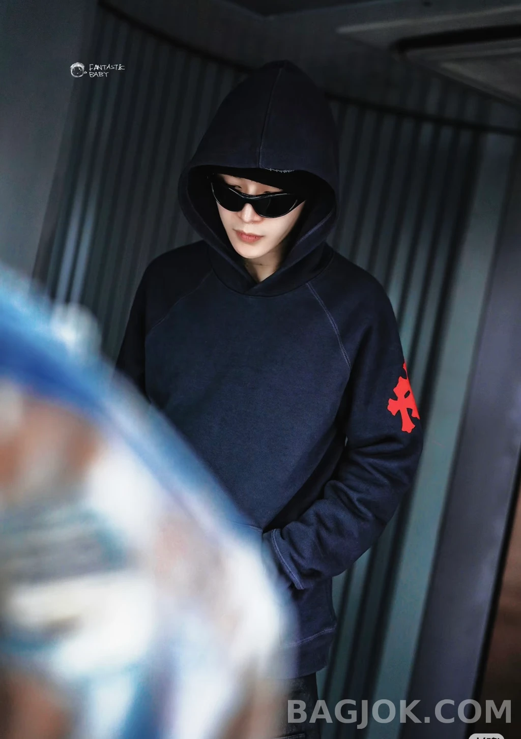 크롬하츠 크롬하츠 슬리브 크로스 후드티 상세 이미지