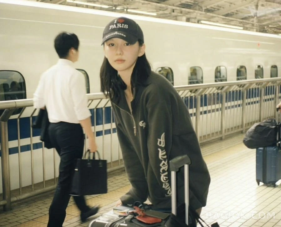 크롬하츠 크롬하츠 고딕 슬리브 하프집업 상세 이미지