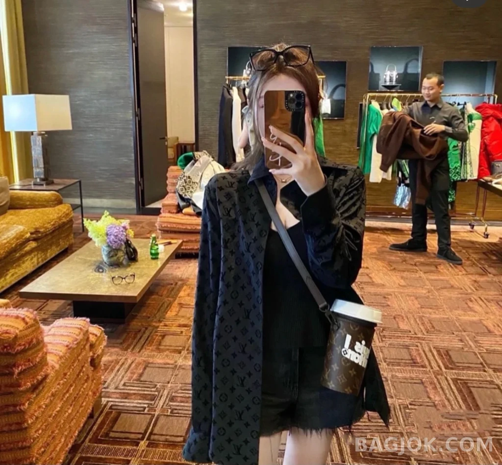 루이비통 루이비통 모노그램 셔츠 상세 이미지