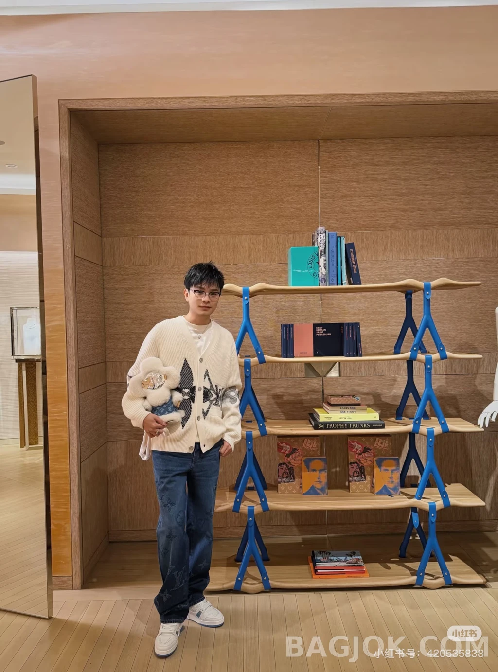 루이비통 루이비통 모노그램 카펜더 진 상세 이미지
