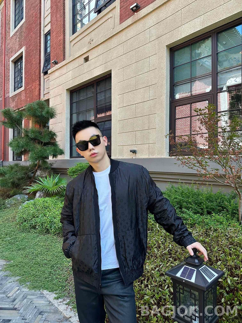 루이비통 루이비통 톤온톤 모노그램 블루종 상세 이미지