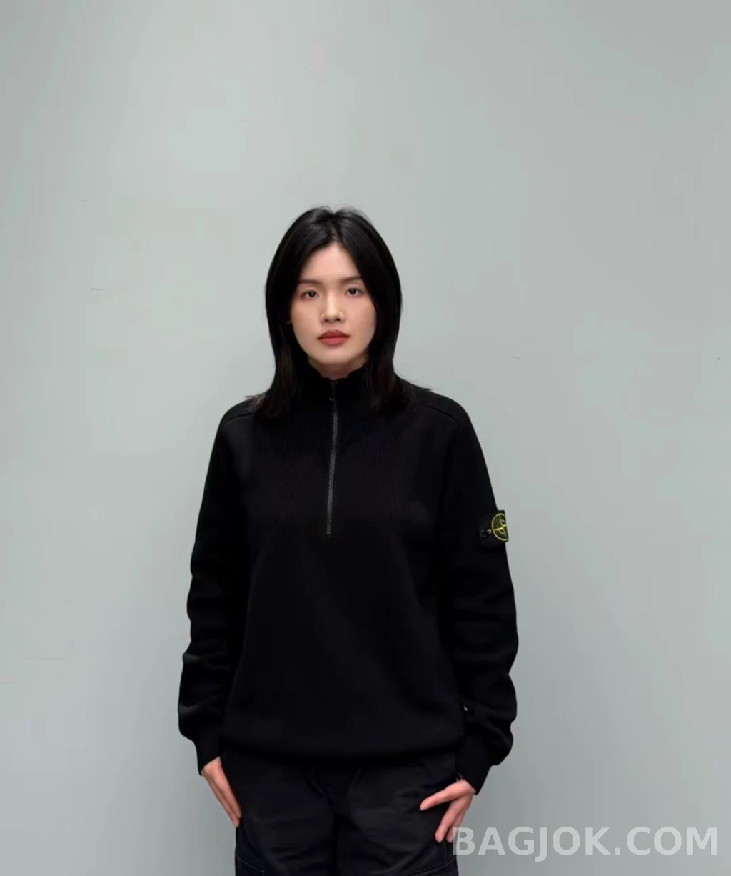 스톤아일랜드 스톤아일랜드 하프넥 니트  상세 이미지