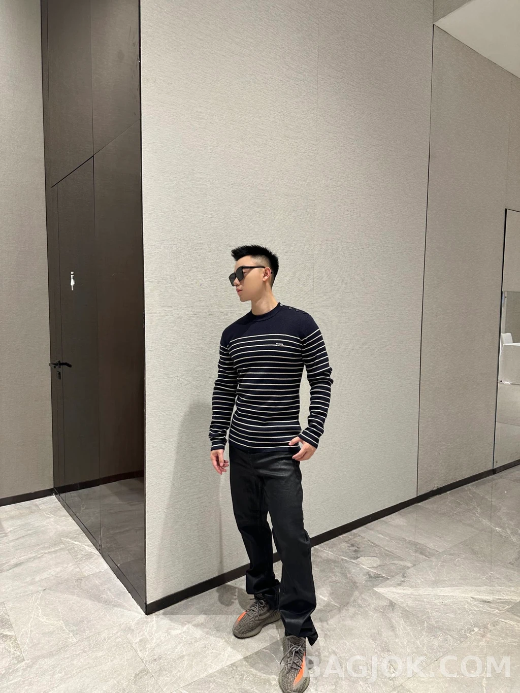 프라다 프라다 스트라이프 니트 상세 이미지