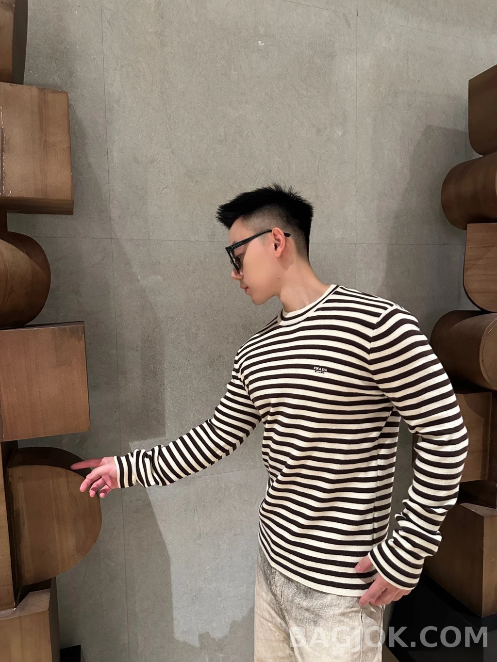 프라다 프라다 보더 니트 상세 이미지
