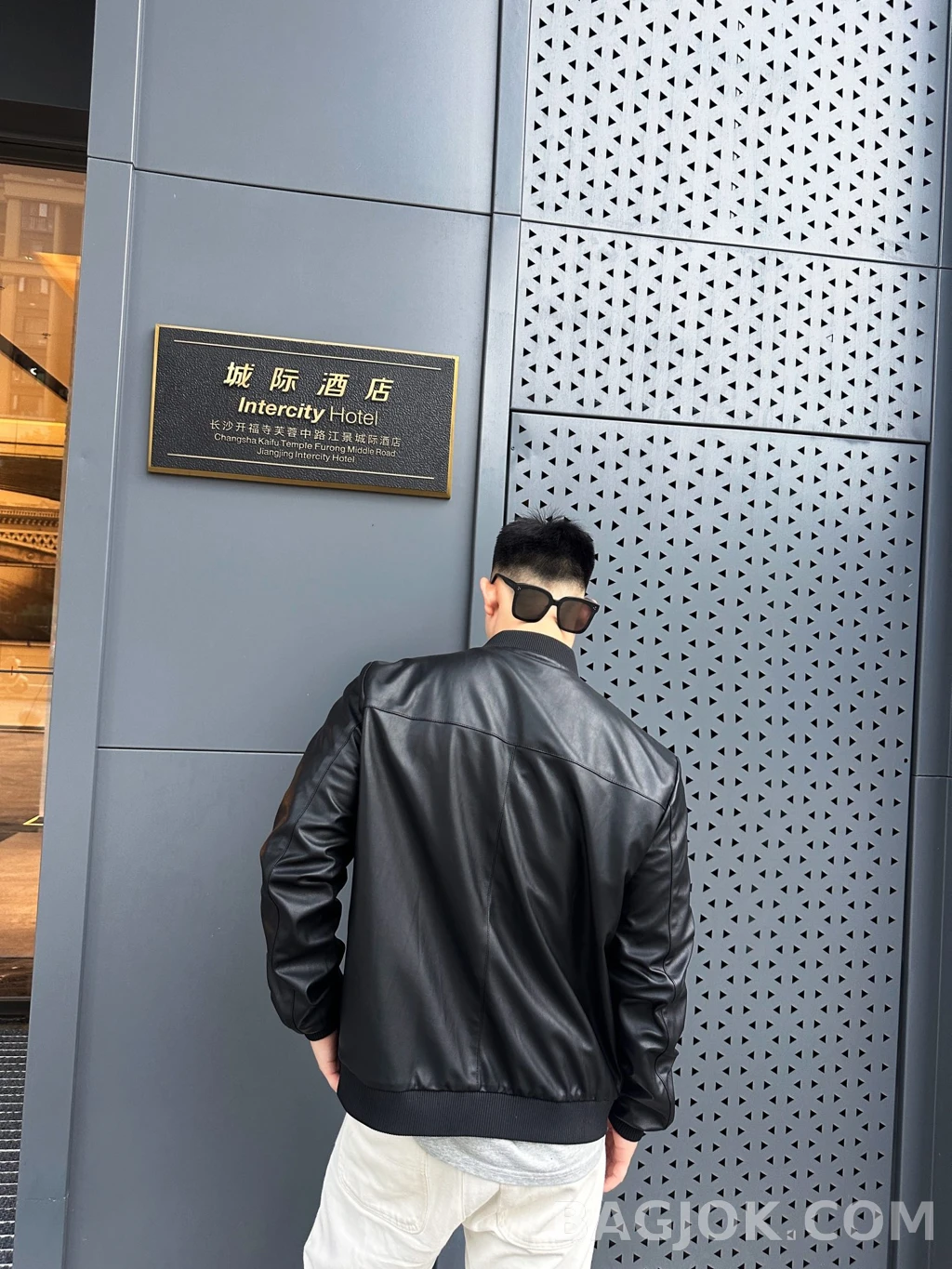 프라다 프라다 리버서블 레더 자켓 (양면자켓) 상세 이미지