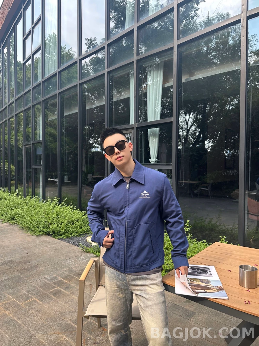 프라다 프라다 로고 헤링턴 상세 이미지