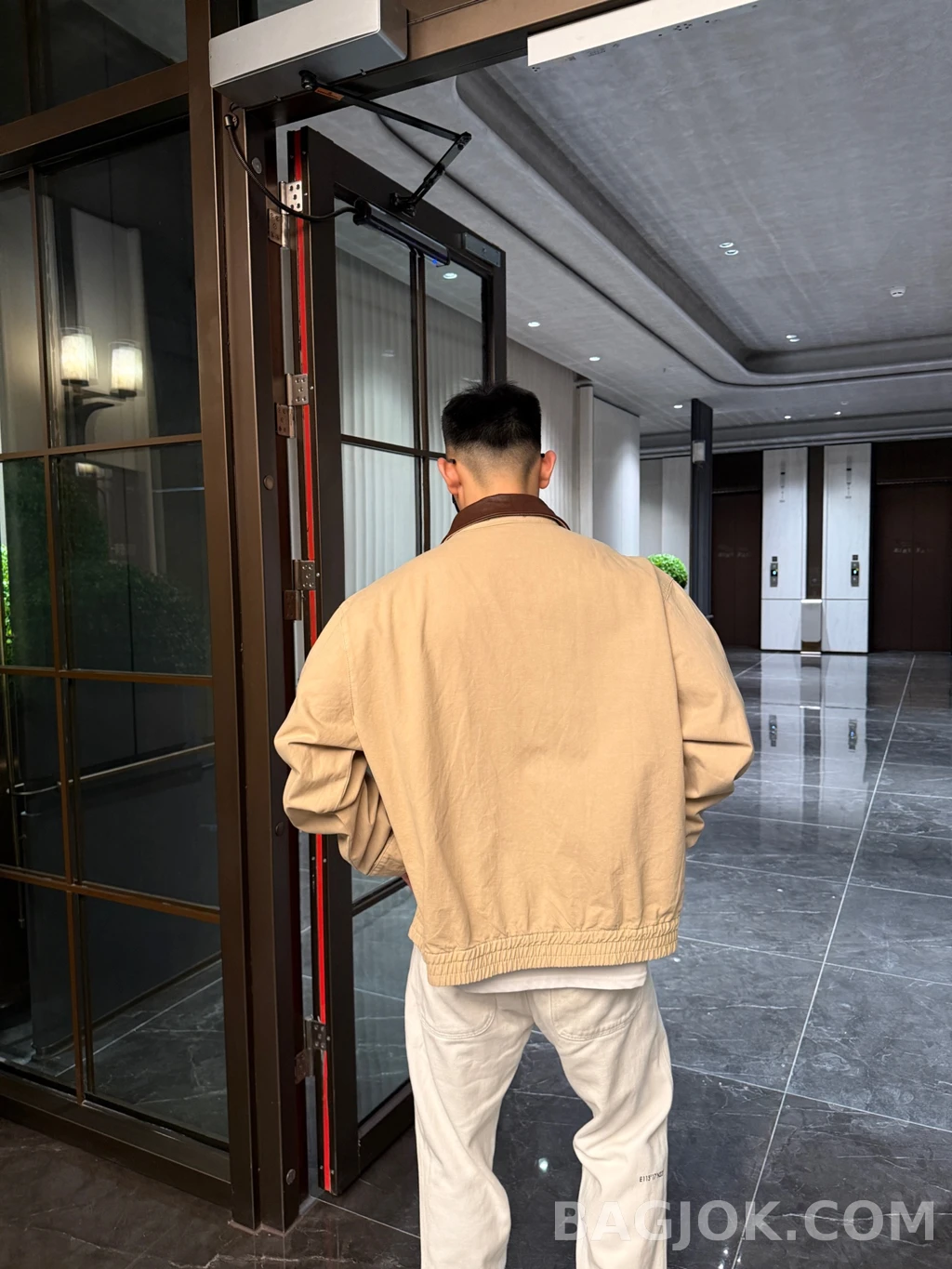 프라다 프라다 레더카라 해링턴 상세 이미지