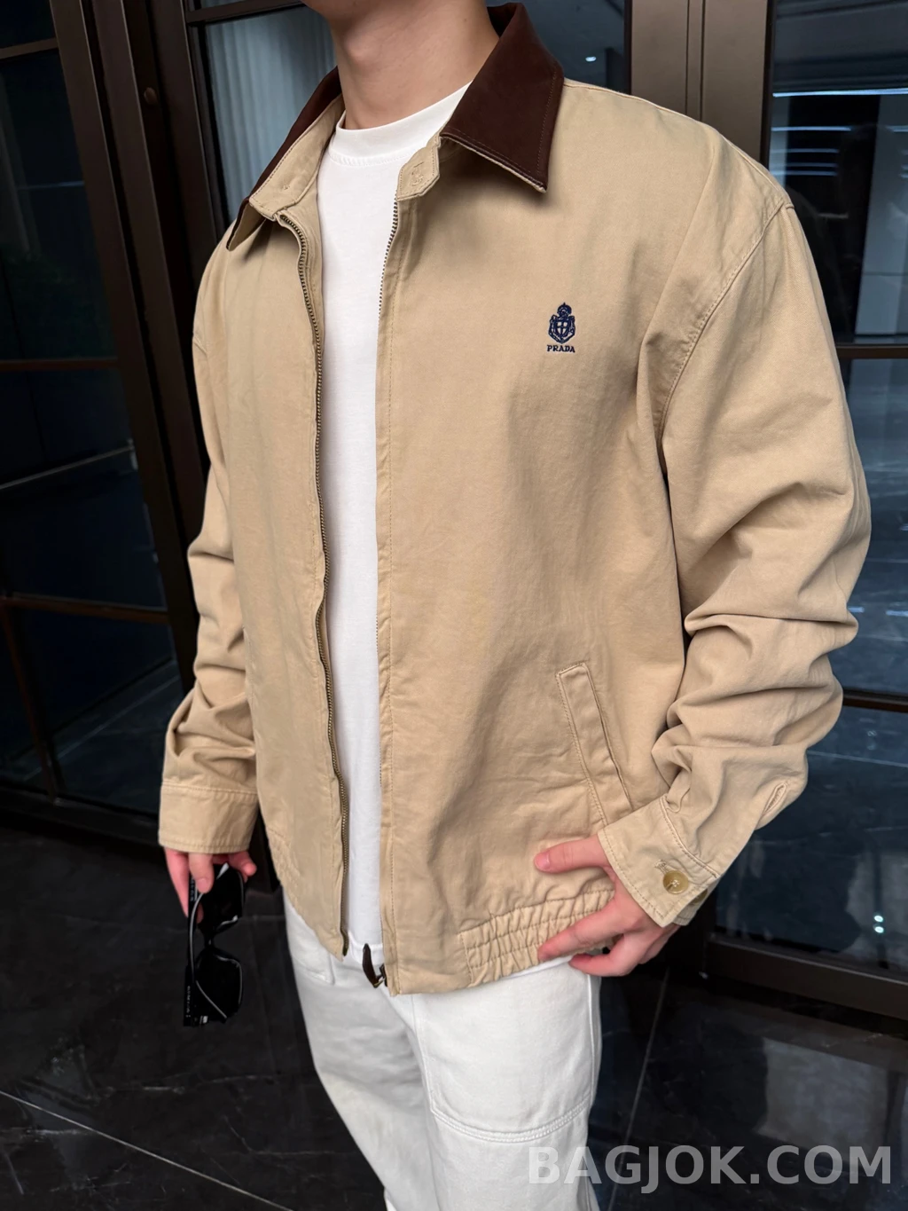 프라다 프라다 레더카라 해링턴 상세 이미지